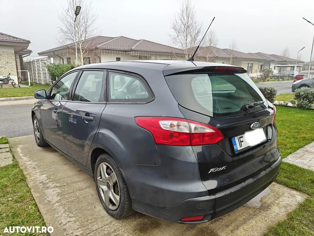 Ford Focus Turnier 1.6 TDCi DPF Trend - 4