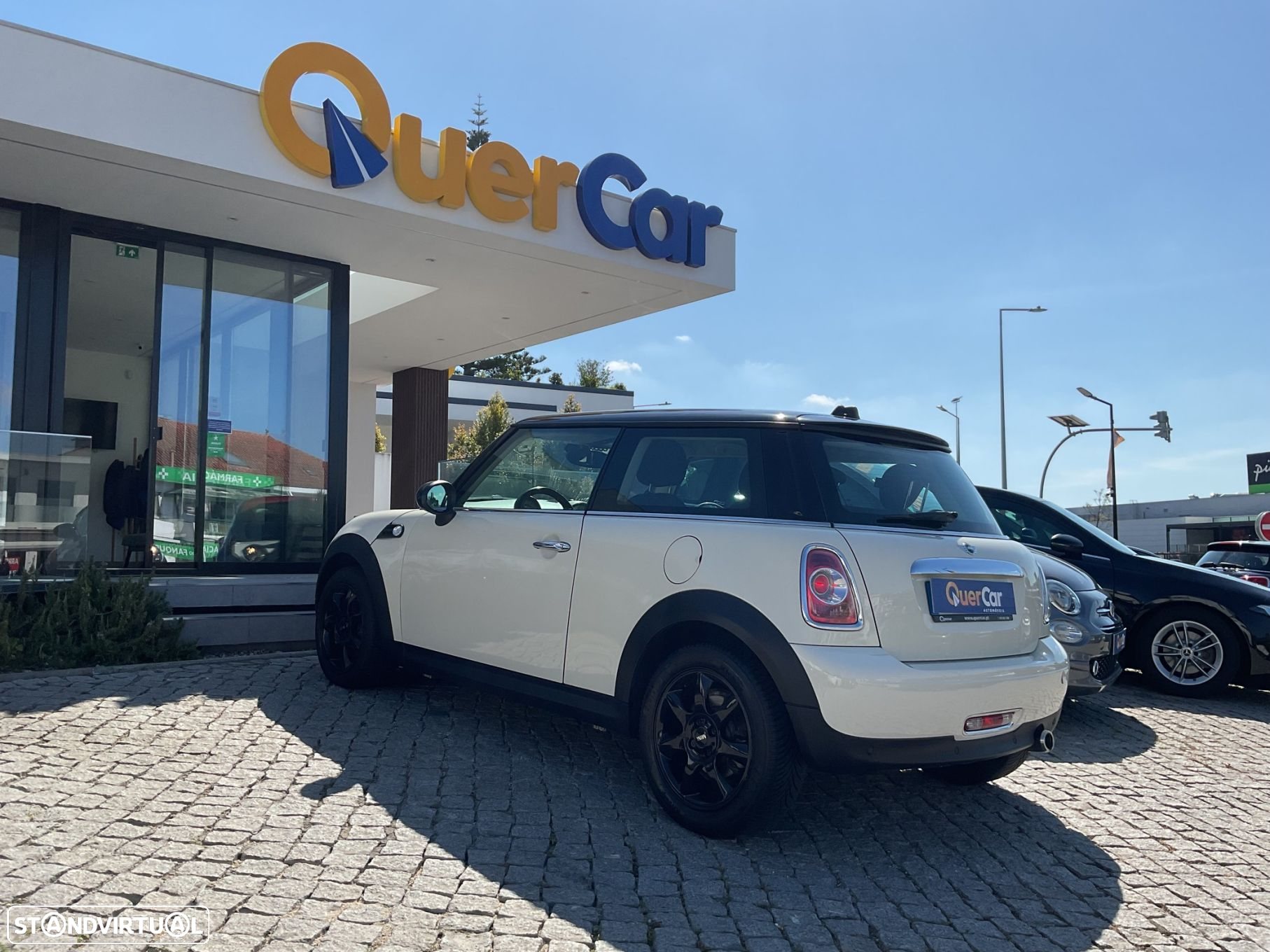 MINI 3 Portas Cooper D - 10