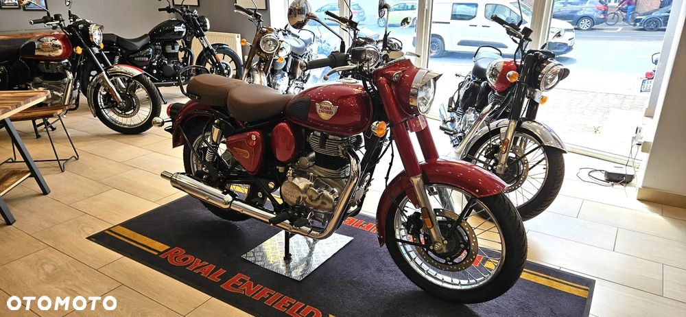 Royal Enfield Classic - 2