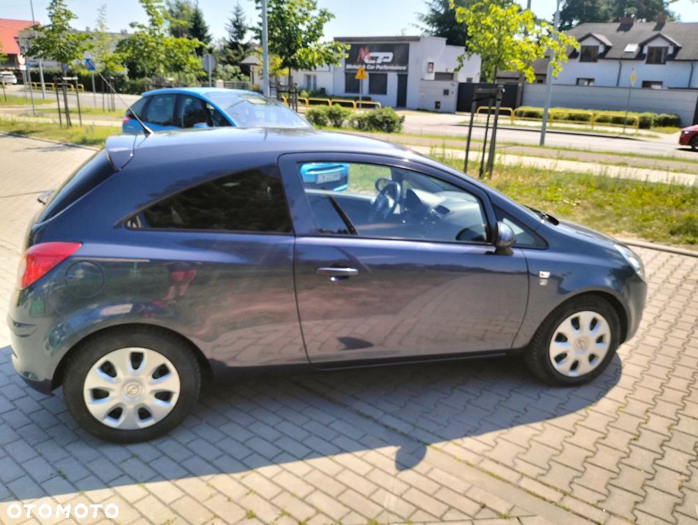 Opel Corsa 1.4 16V Active - 5