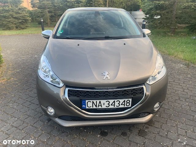 Peugeot 208 1.6 e-HDi Allure STT - 2