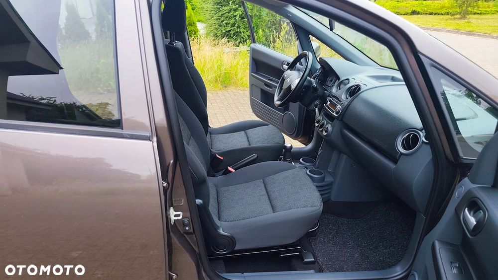Mitsubishi Colt 1.3 Intense - 14