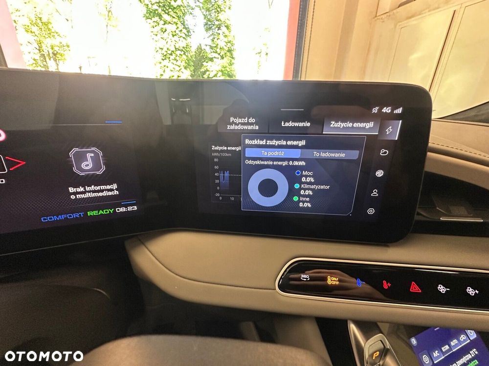 MG Cyberster 77kWh RWD Czarny Dach - 14