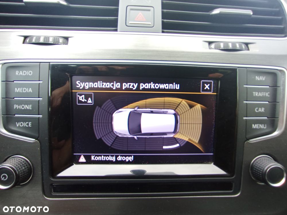 Volkswagen Golf 1.4 TSI BlueMotion Technology Comfortline - 21