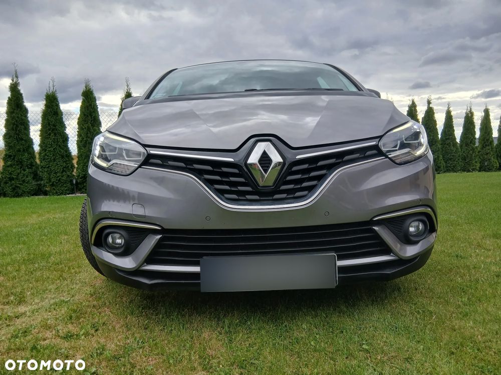 Renault Scenic 1.5 dCi Limited EDC - 9