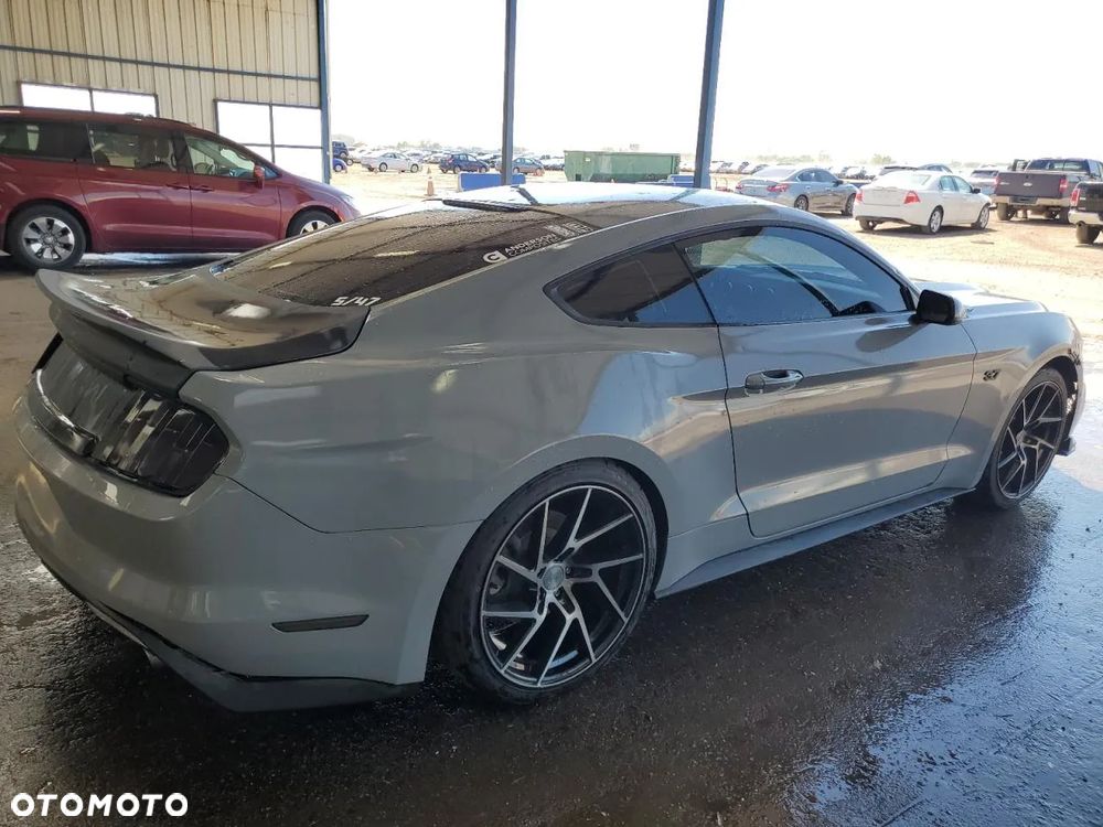 Ford Mustang 3.7 V6 - 4