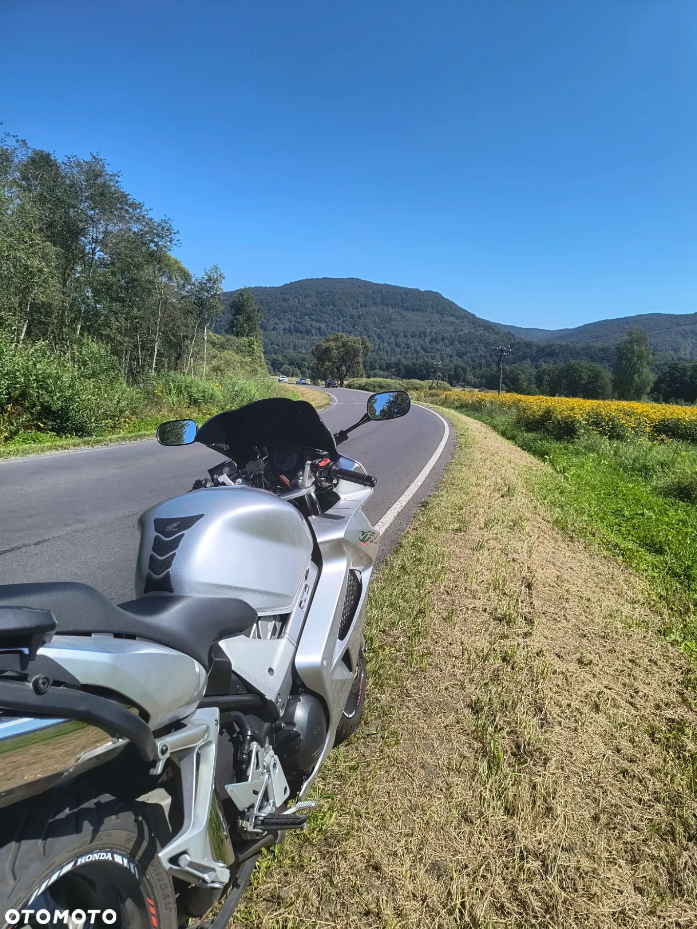 Honda VFR - 35