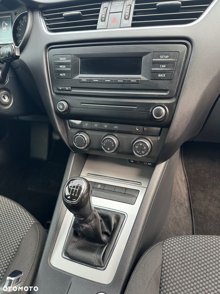 Skoda Octavia 1.4 TSI Ambition - 8