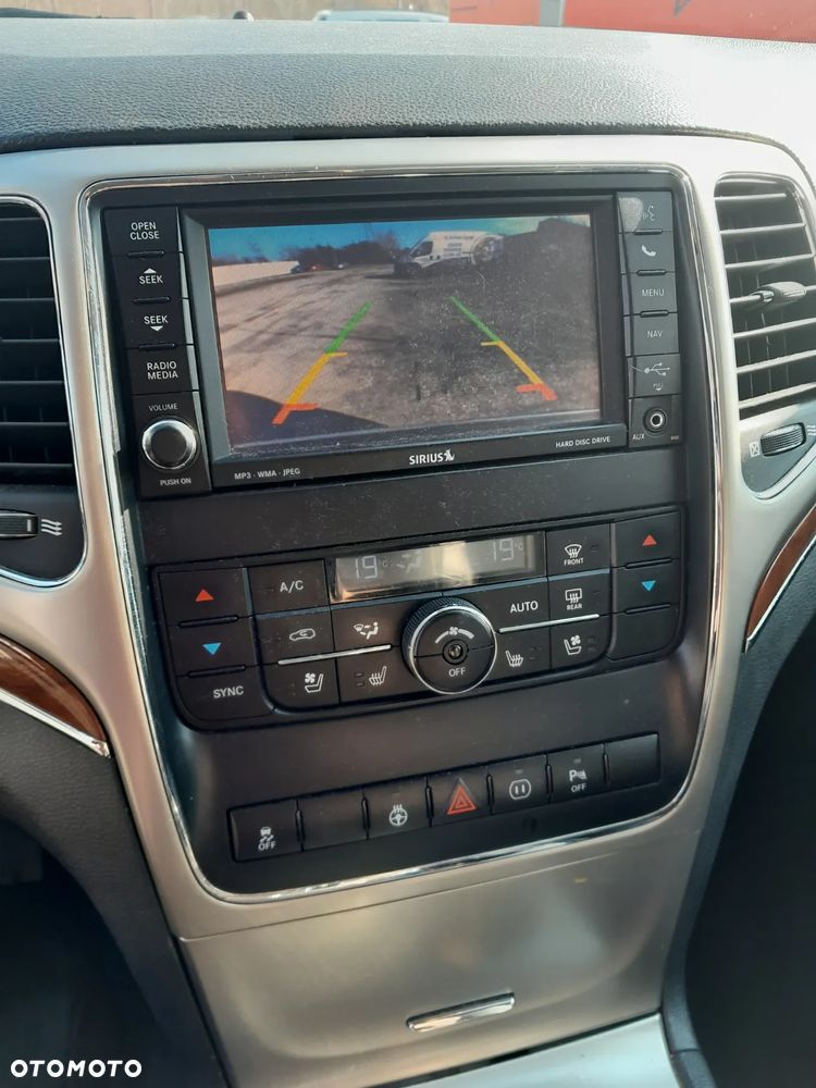 Jeep Grand Cherokee 3.7 4x4 Laredo - 9