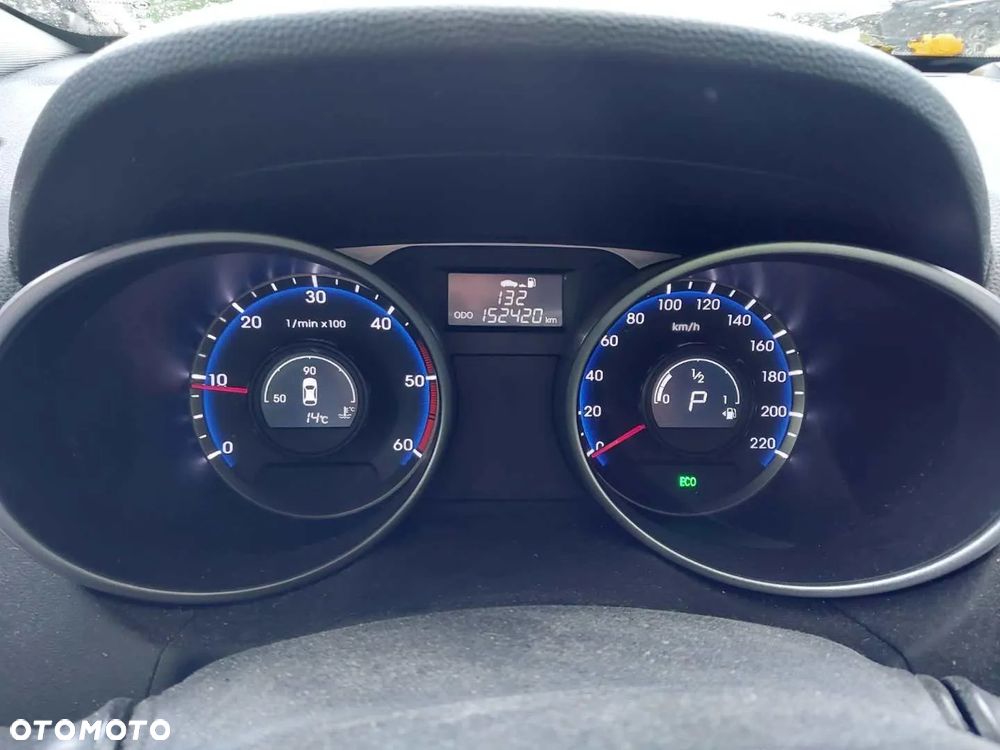 Hyundai ix35 - 24