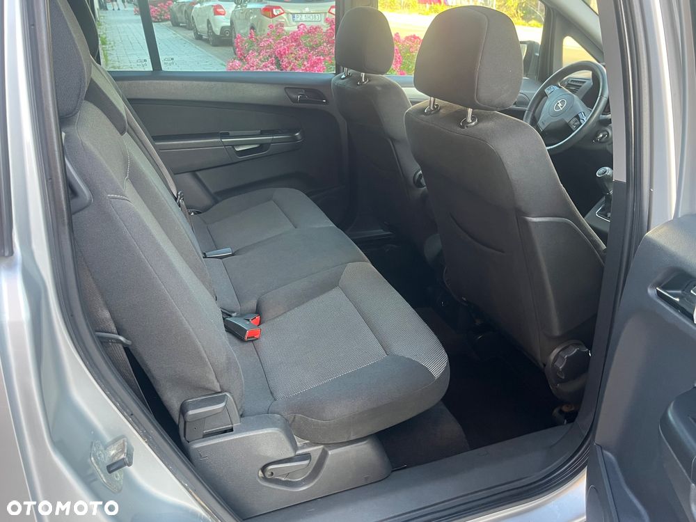 Opel Zafira 1.7 CDTI Cosmo EU5 - 11