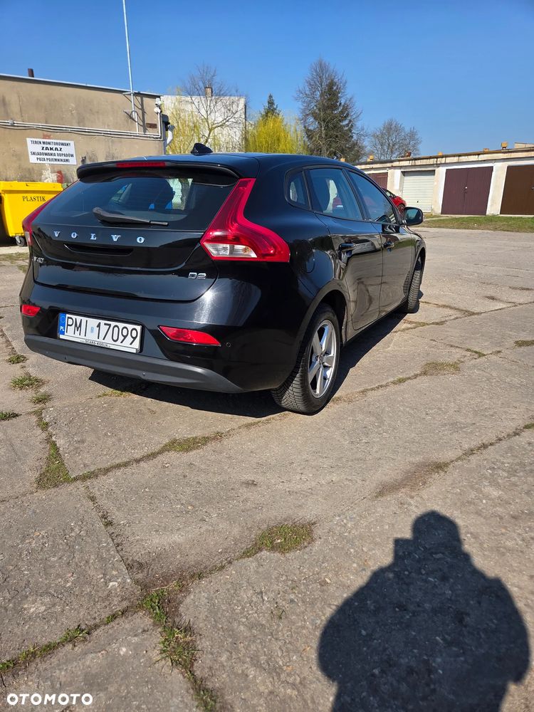 Volvo V40 D2 Base - 3