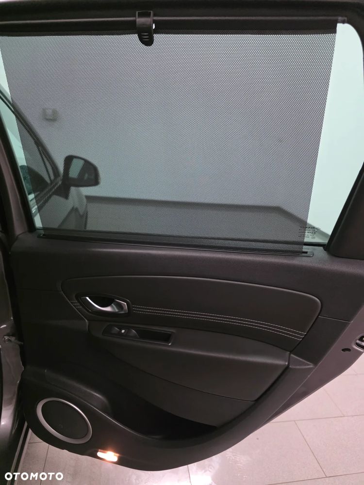 Renault Scenic dCi 130 FAP Bose Edition - 22