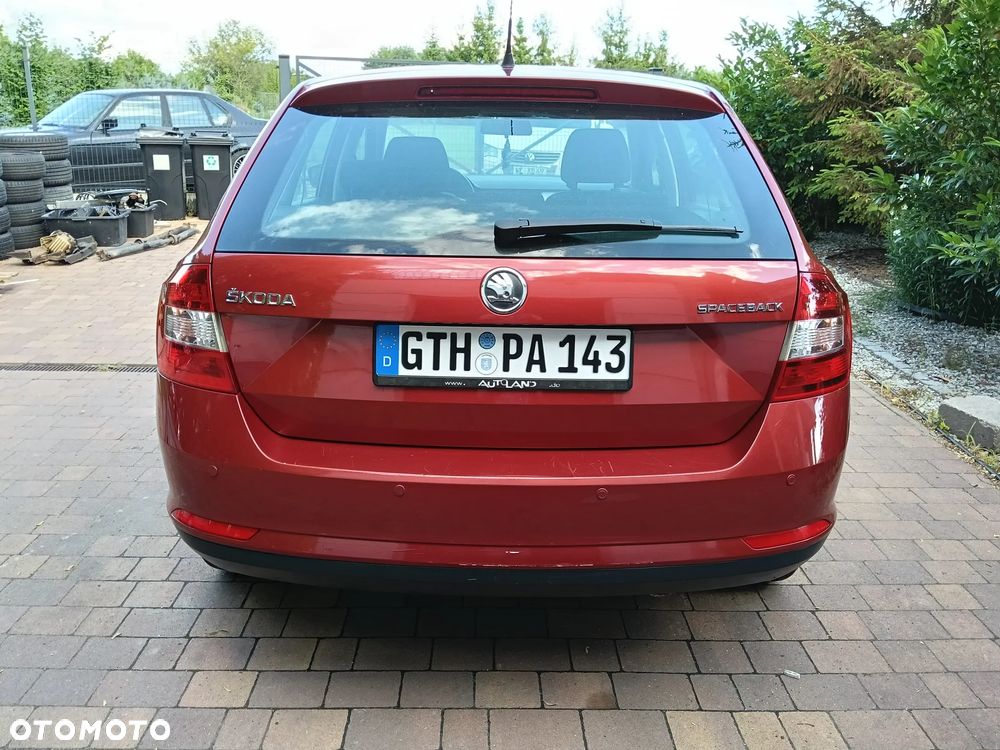 Skoda RAPID 1.6 TDI DPF Ambition - 7