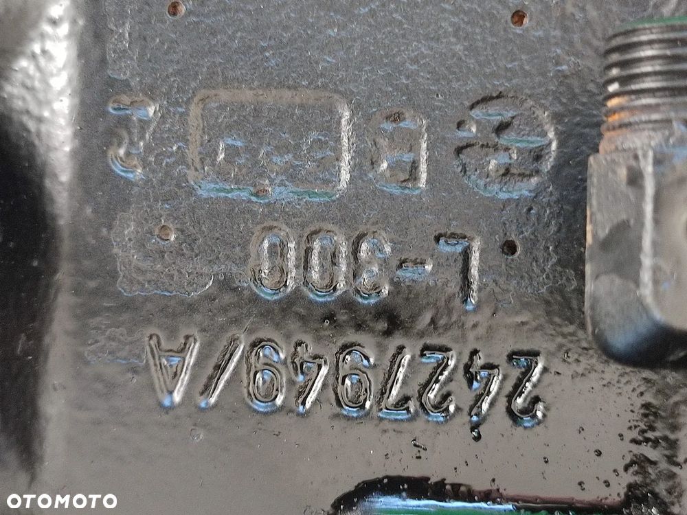 Dyferencjał tył 84210527 CASE PUMA 145 - 17