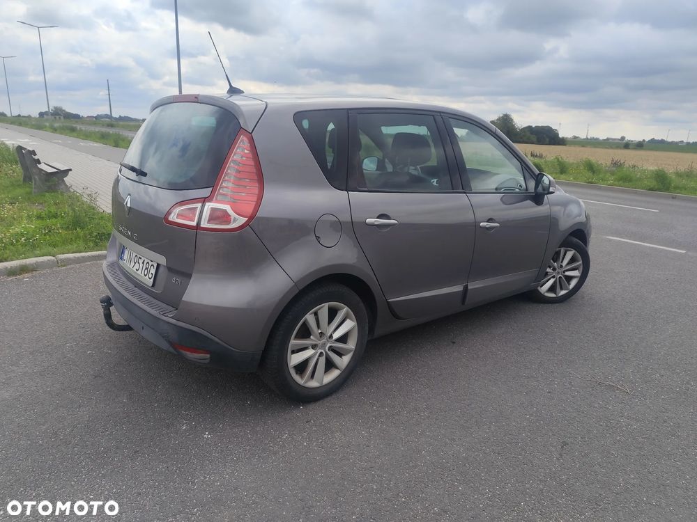 Renault Scenic dCi 150 FAP Luxe - 20