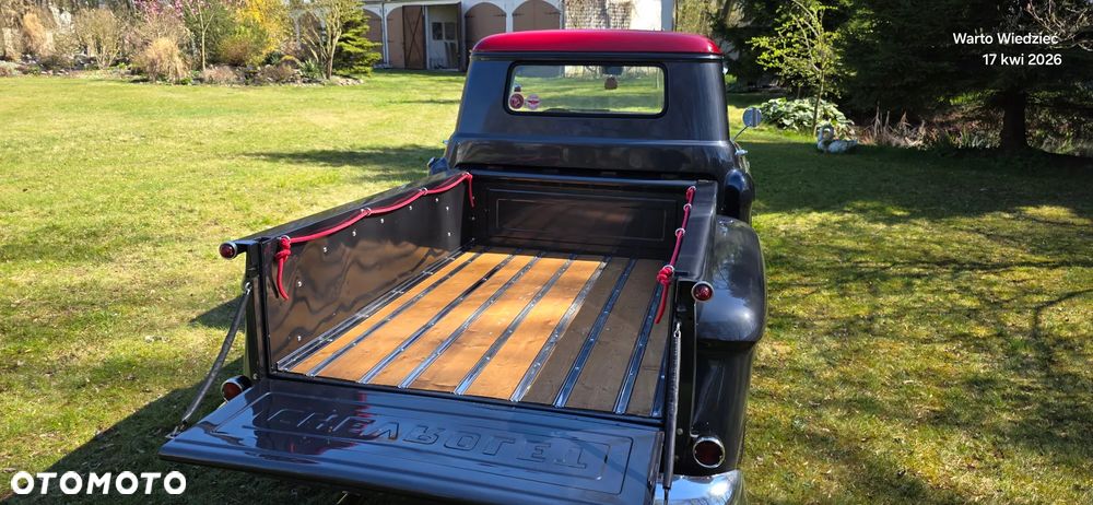 Chevrolet Apache - 20