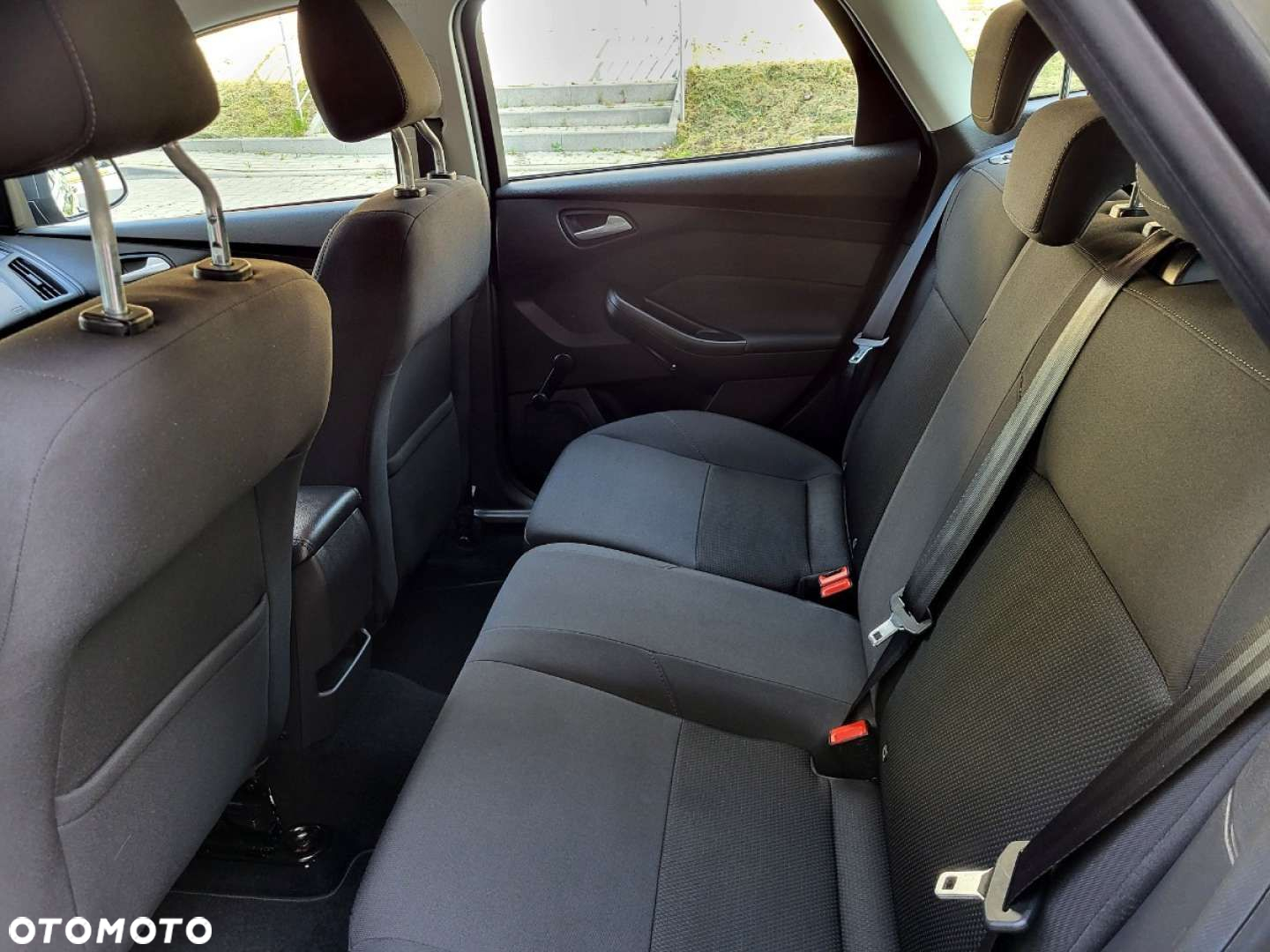 Ford Focus - 25