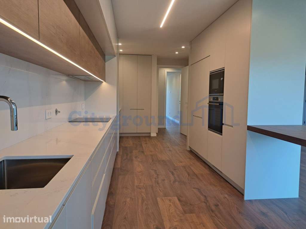 Apartamento T3 Duplex na cidade de Leiria com 3 suítes e vista para... - Grande imagem: 3/44