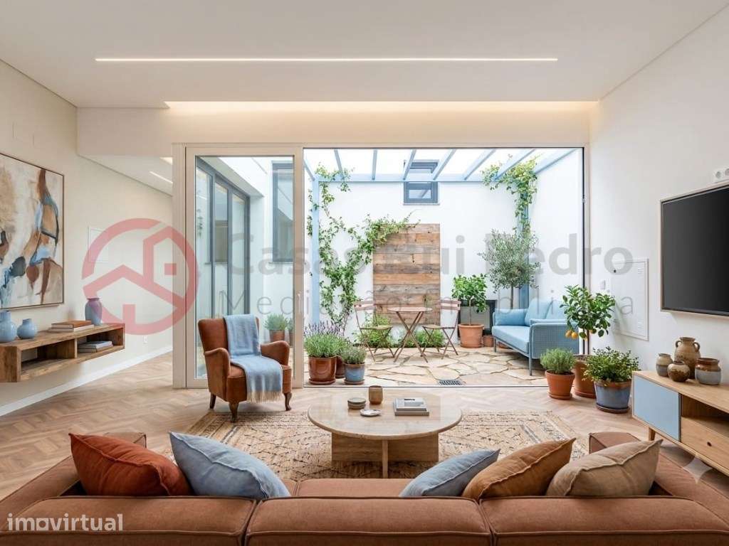 Moradia em Banda T3 Duplex no centro de Setúbal, excelente para o n... - Grande imagem: 3/42