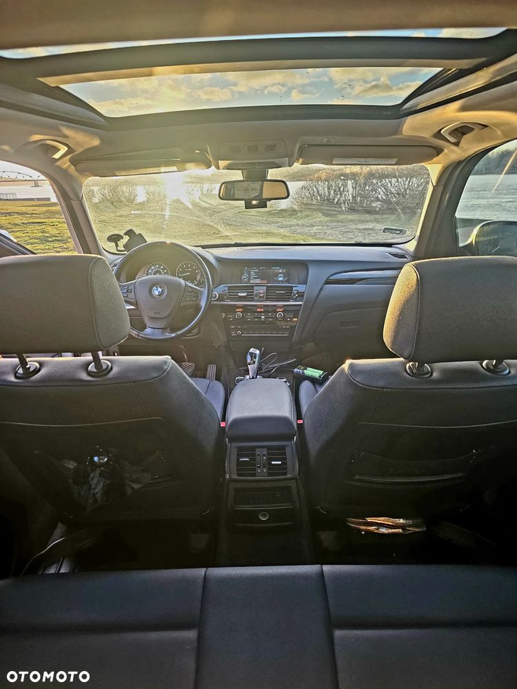 BMW X3 xDrive28i Sport-Aut xLine - 11