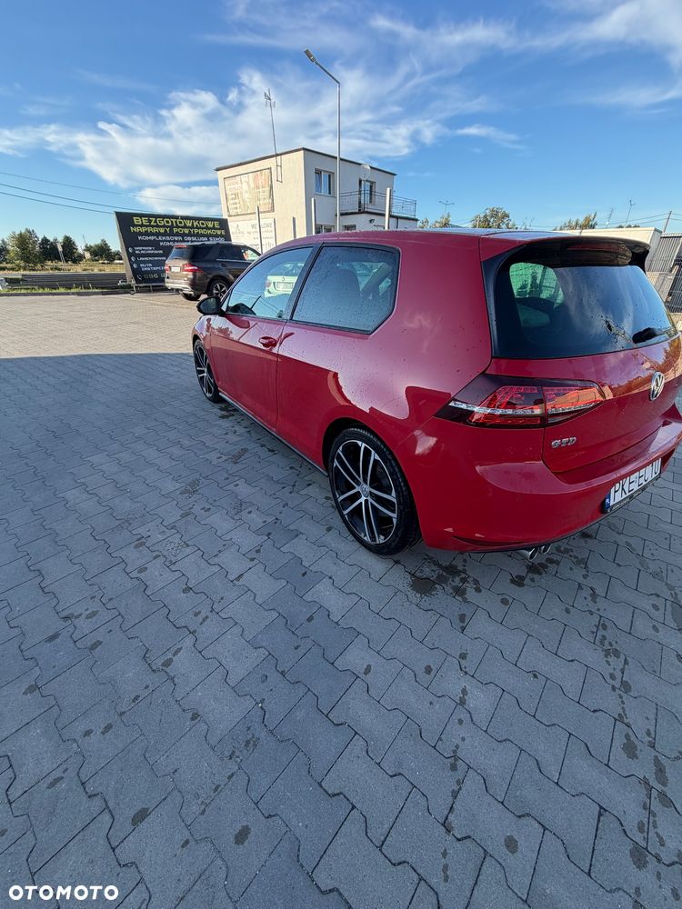 Volkswagen Golf 2.0 TDI BMT GTD DSG - 3