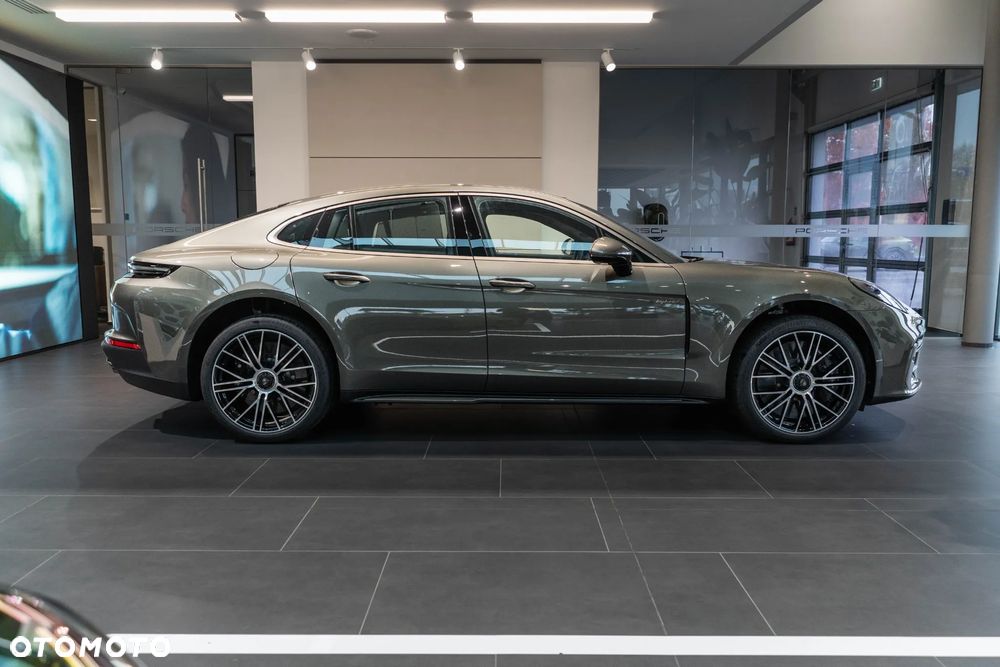 Porsche Panamera Turbo S E-Hybrid PHEV - 6