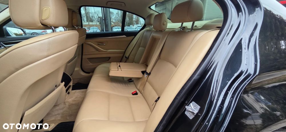 BMW Seria 5 - 33