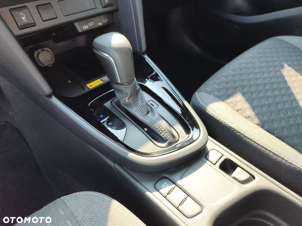 Toyota Yaris Cross Hybrid 1.5 Style - 24