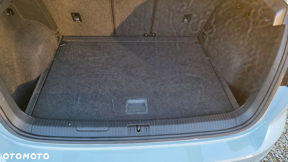 Volkswagen Golf Sportsvan 1.5 TSI ACT OPF Highline - 18