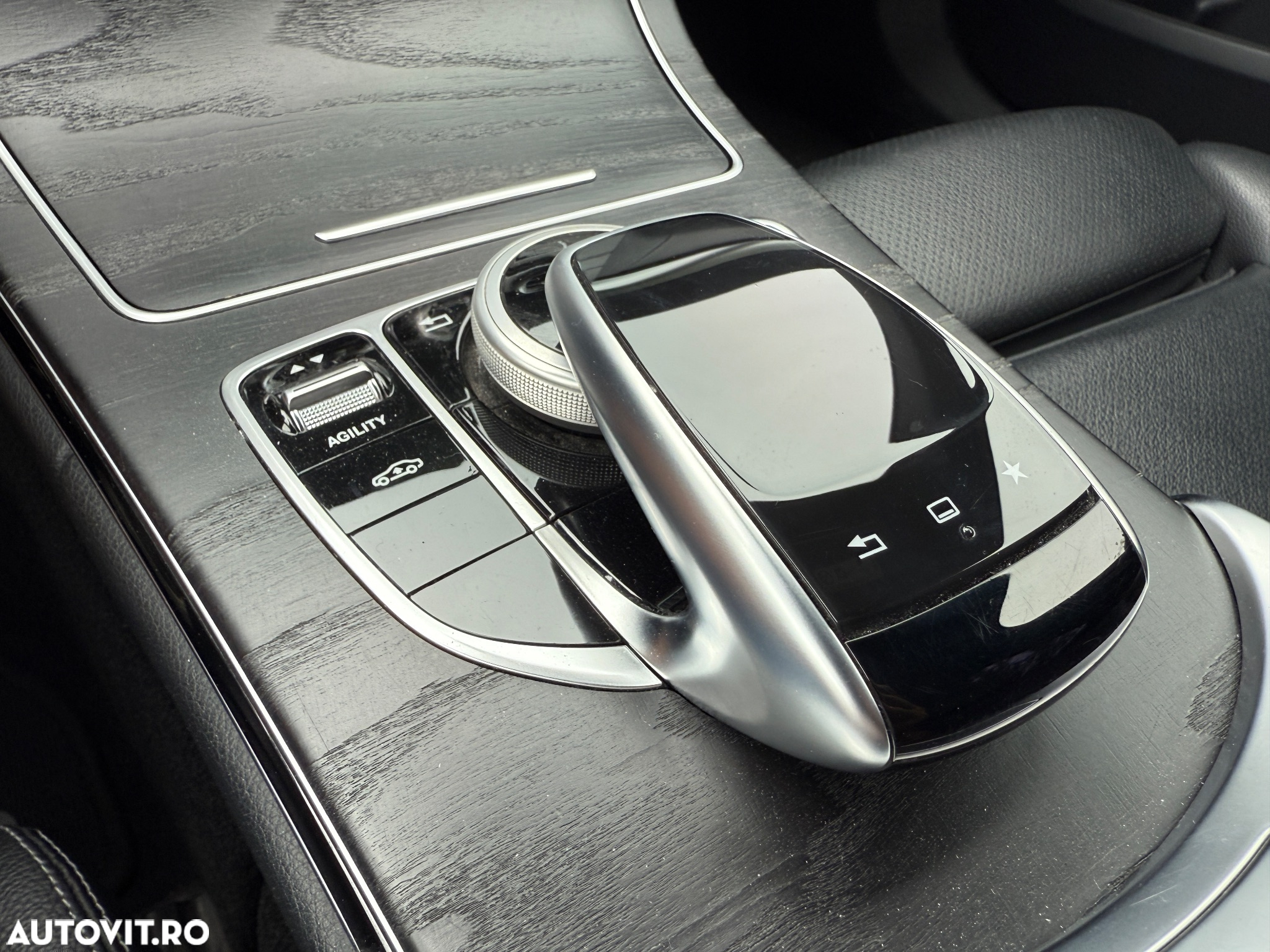Mercedes-Benz C - 17