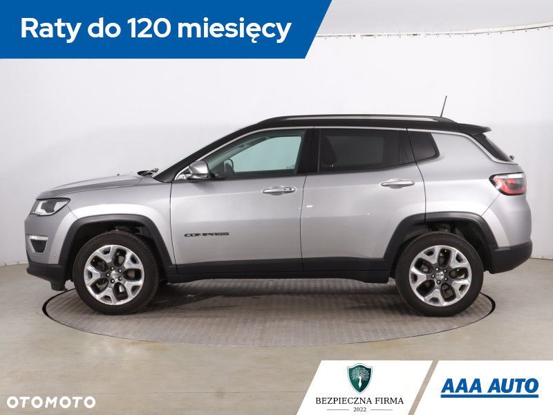 Jeep Compass - 4