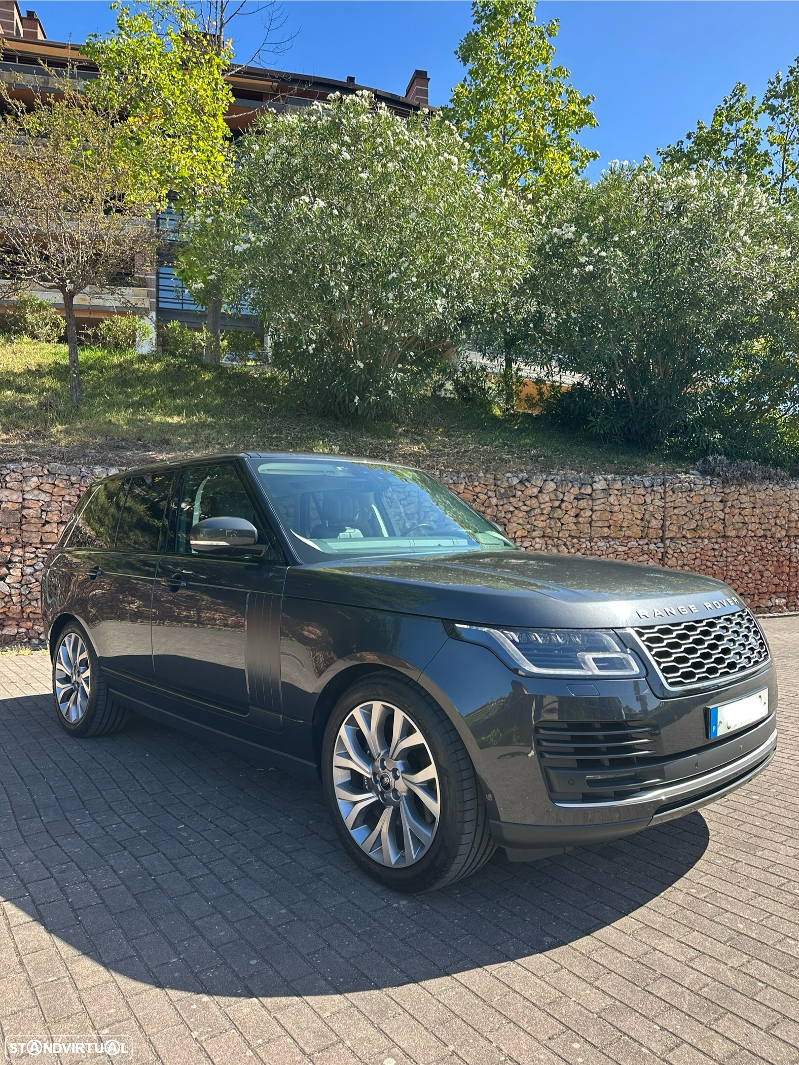 Land Rover Range Rover 2.0 Si4 PHEV Vogue - 3