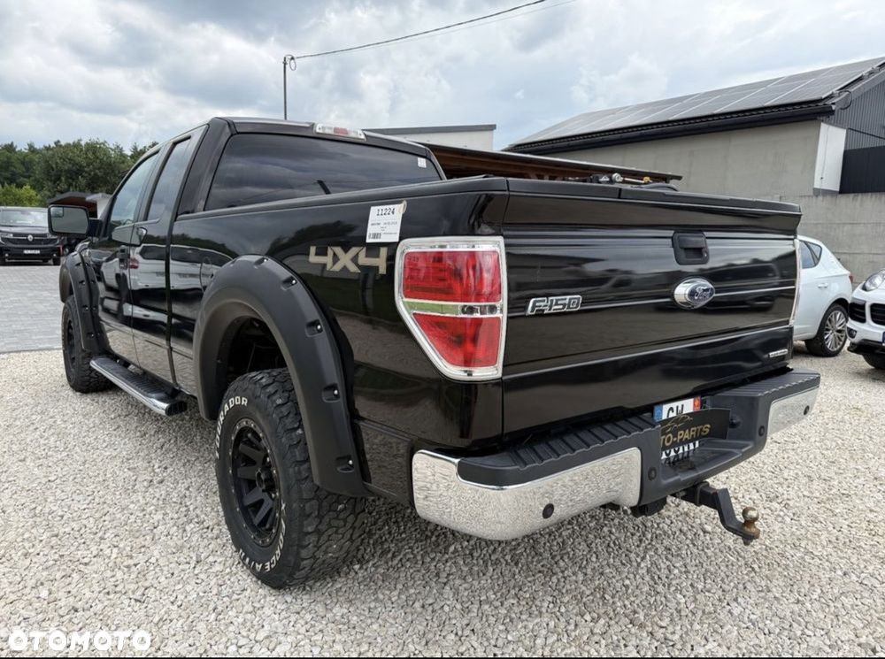 Ford F150 - 4