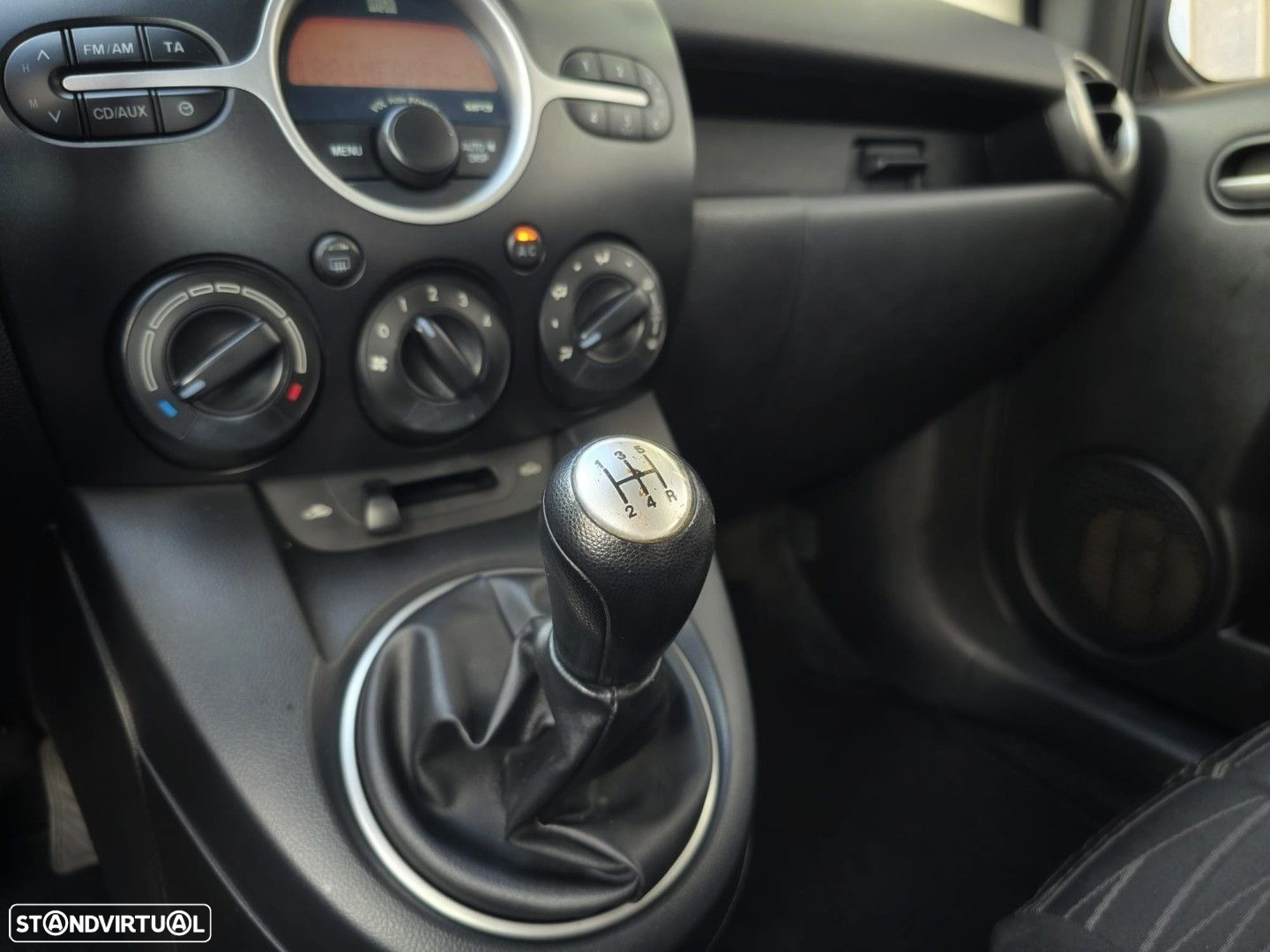 Mazda 2 1.3 MZR Comfort - 19