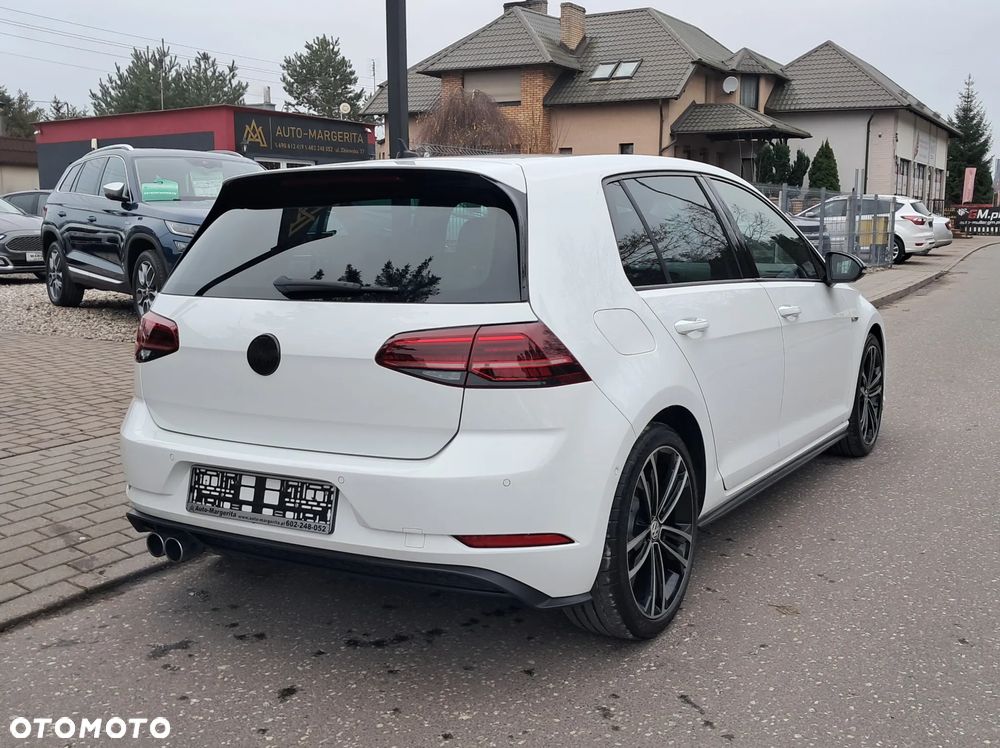 Volkswagen Golf GTD 2.0 TDI SCR DSG - 4