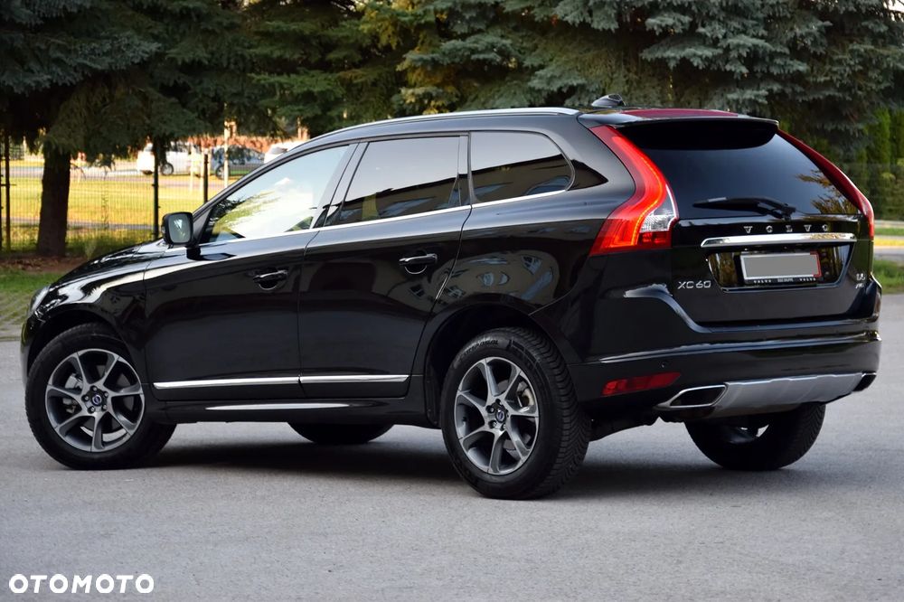 Volvo XC 60 D5 AWD Ocean Race - 4