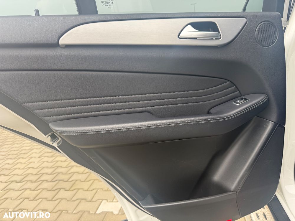 Mercedes-Benz GLE 350 d 4MATIC - 15