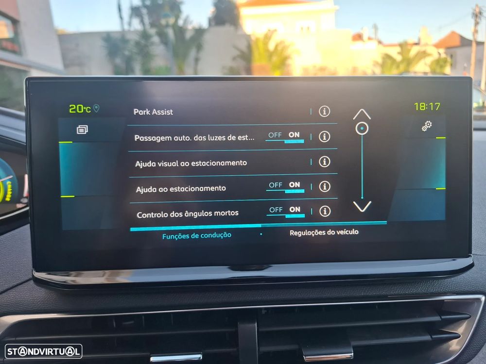 Peugeot 3008 1.6 Hybrid4 GT Pack e-EAT8 - 17