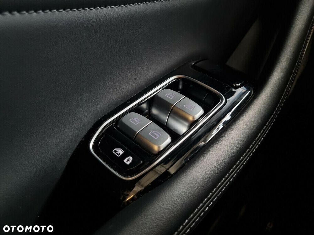 Omoda 9 1.5 Super Hybrid Exclusive AWD - 30