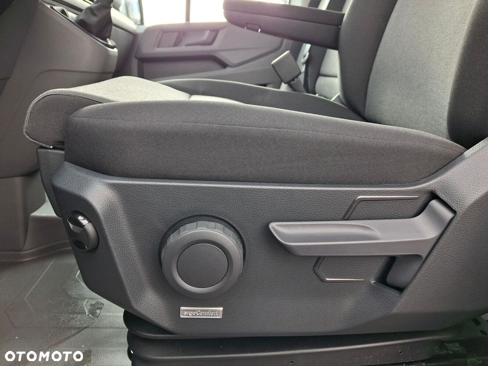 Volkswagen Crafter - 33