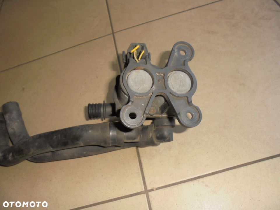 ZAWOR OGRZEWANIA WODY NAGRZEWNICY BMW E39 8391417 - 3