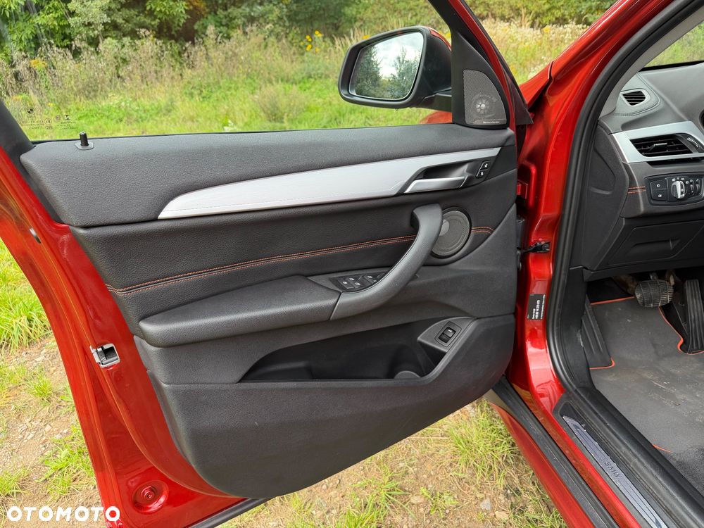 BMW X1 sDrive18d Sport Line - 28