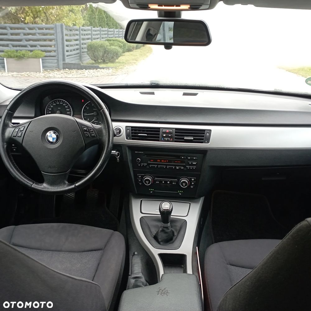 BMW Seria 3 ver-1-4-tsi-green-tec-ambition - 26