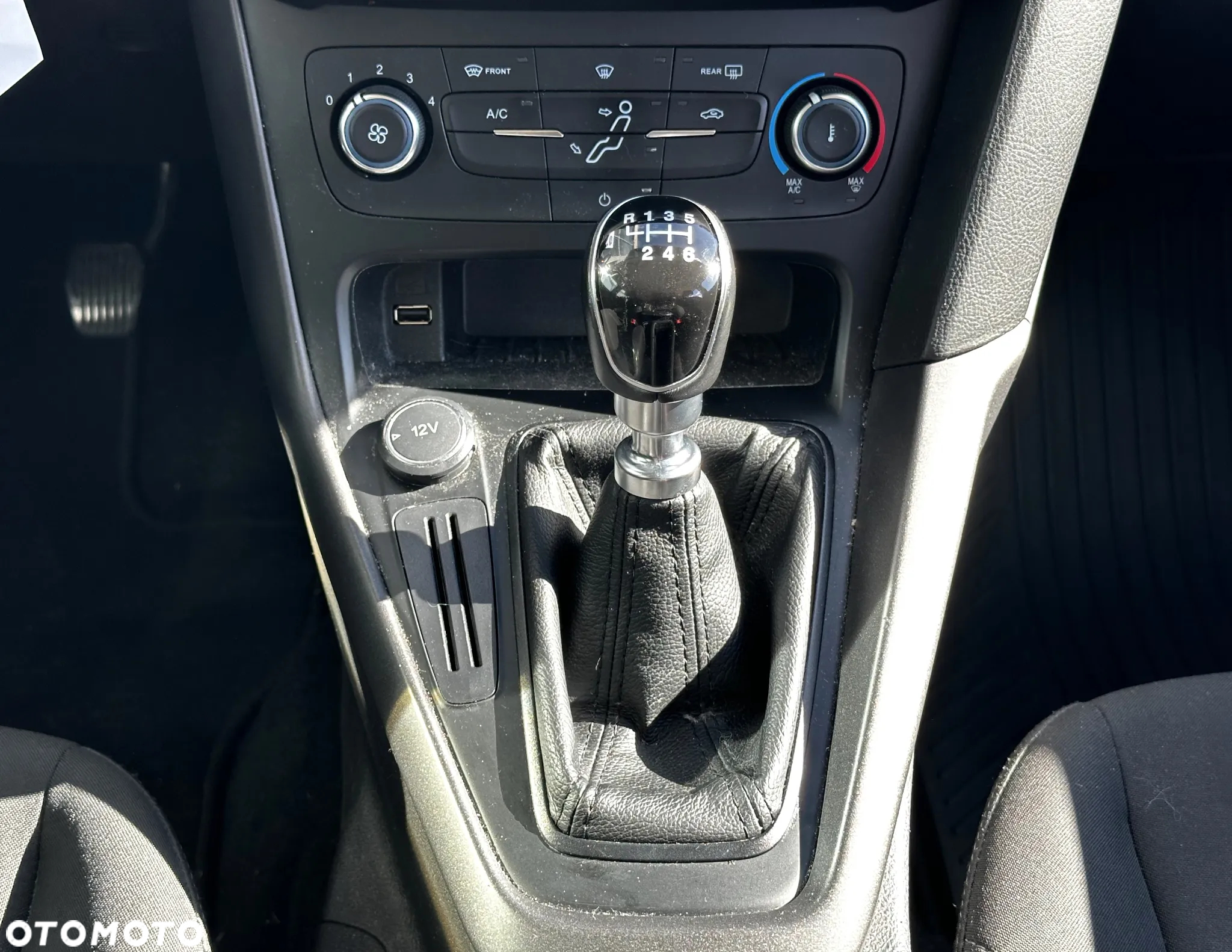 Ford Focus 1.5 TDCi Trend - 18