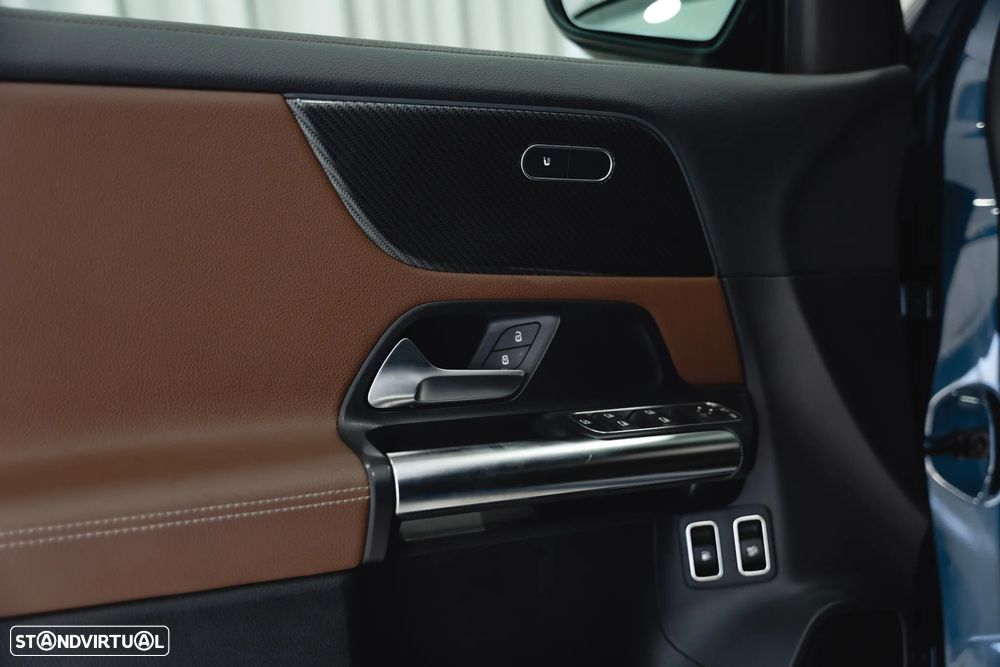 Mercedes-Benz GLA 250 e 8G-DCT AMG Line - 20