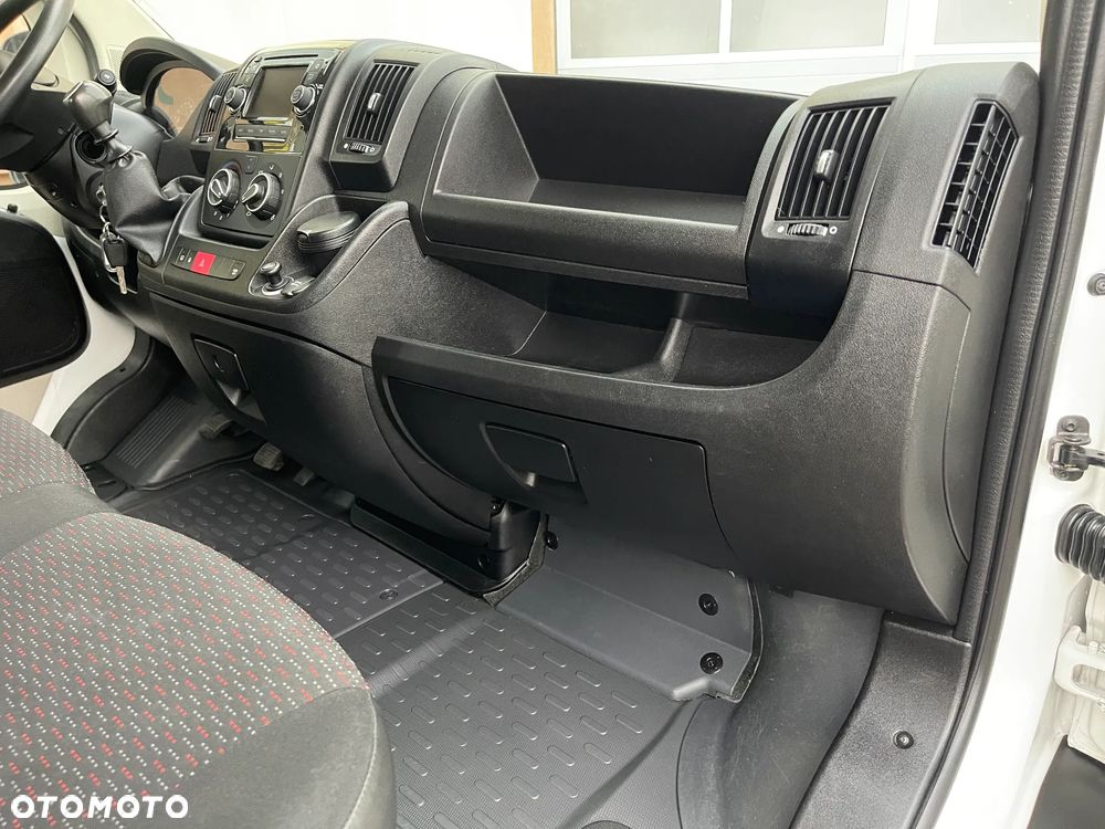 Peugeot Boxer Doka Brygadówka - 18