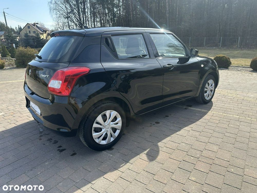 Suzuki Swift - 10
