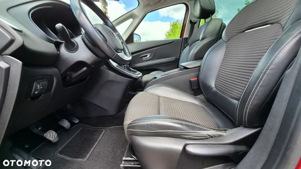 Renault Grand Scenic ENERGY dCi 110 INTENS - 13