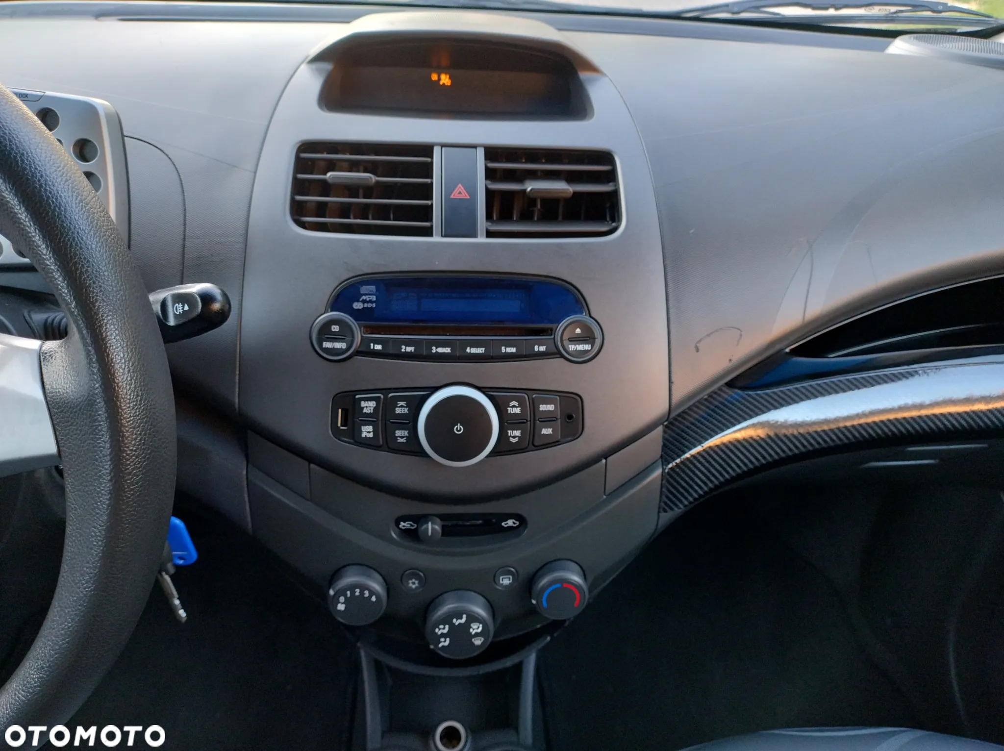 Chevrolet Spark 1.2 LT - 29